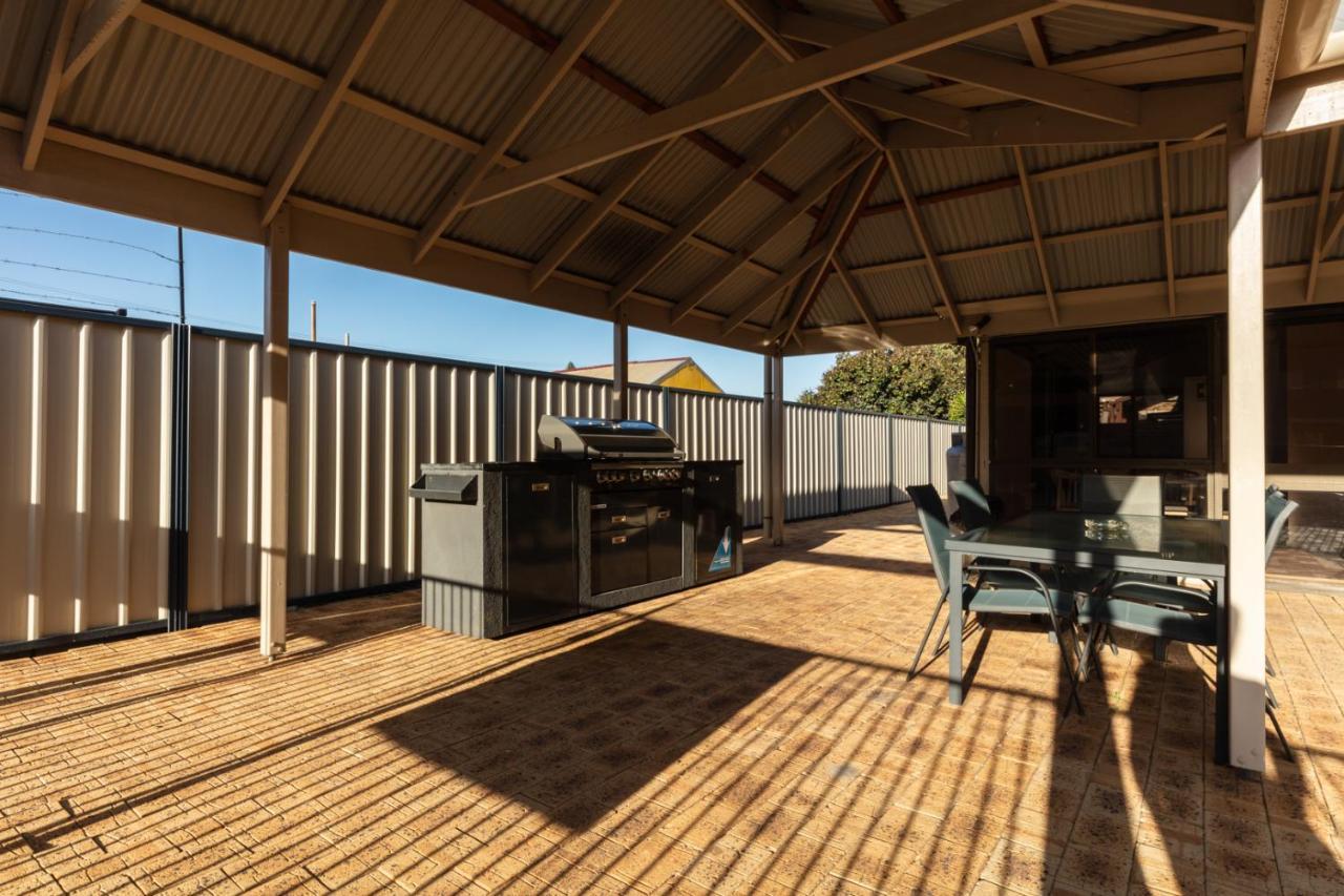 Sails Geraldton Accommodation Dış mekan fotoğraf