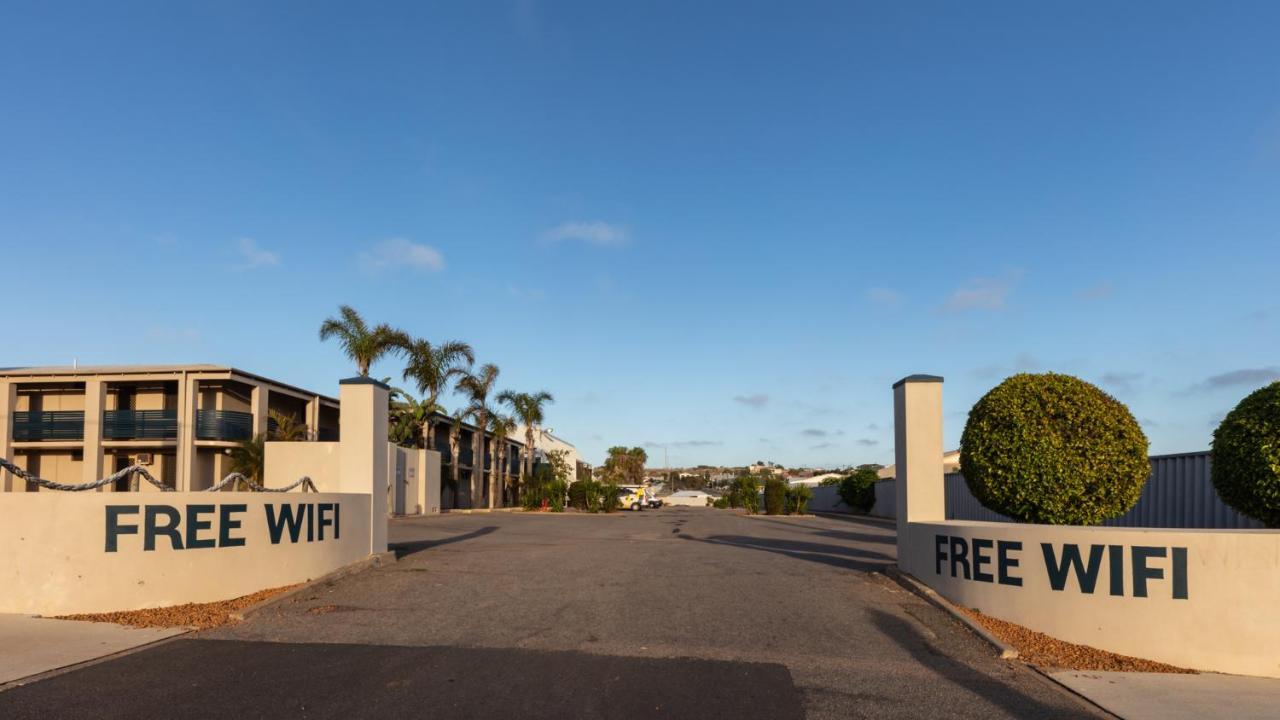 Sails Geraldton Accommodation Dış mekan fotoğraf